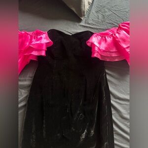 Brand new Linda Cherry dress in velvet and ruffle sleeves